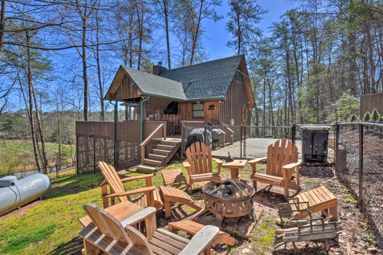 Helen Cabin With Deck And Hot Tub Less Than Half Mi To Main St Exterior foto